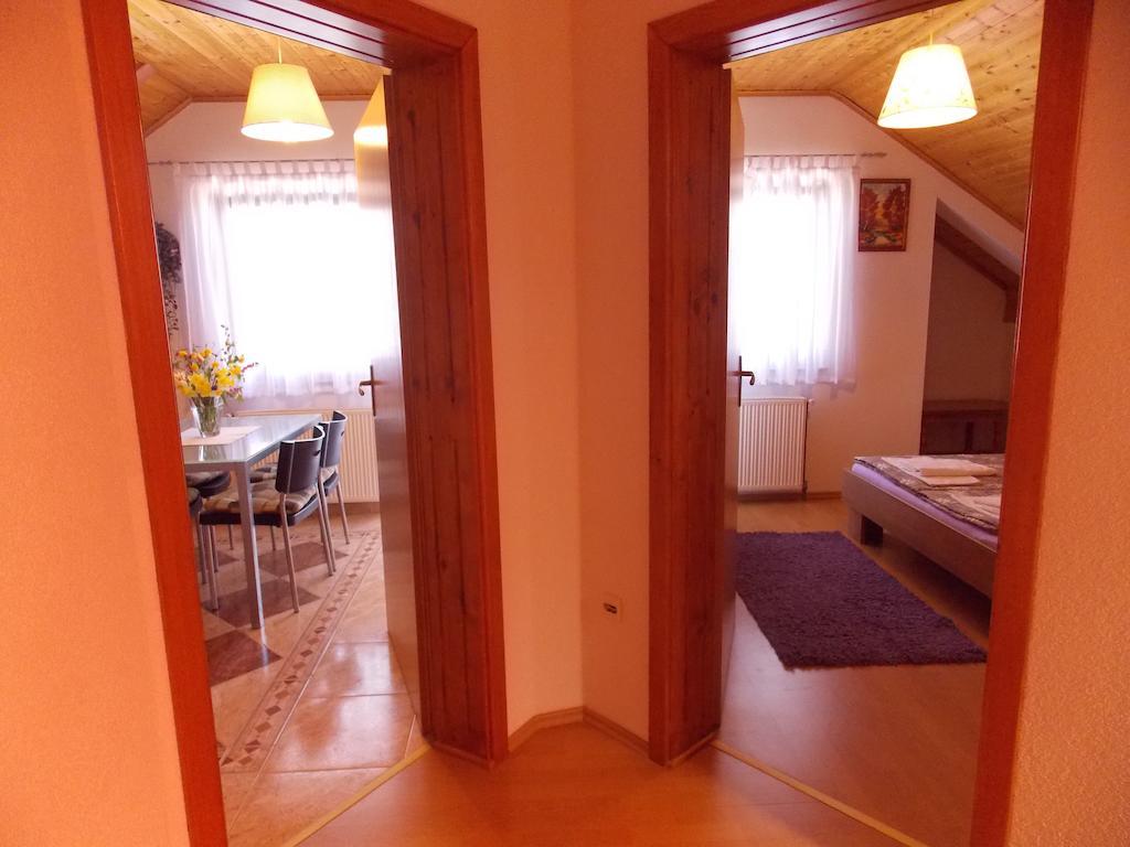 Apartments Smirnov Drežnik Grad Δωμάτιο φωτογραφία